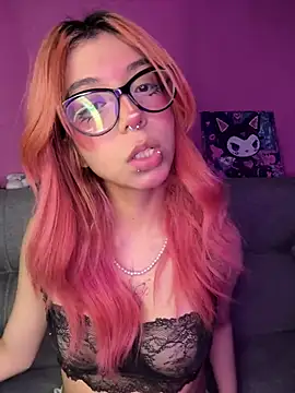 Chatroom XXX en direct de Valen-Foxx1