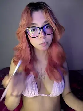 غرفة دردشة Valen-Foxx1 المباشرة