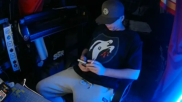 Bowerboi Webcam-Show