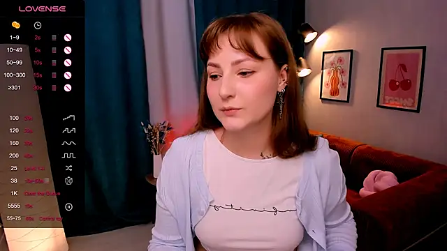 velvet_cherry_ Chat XXX in diretta