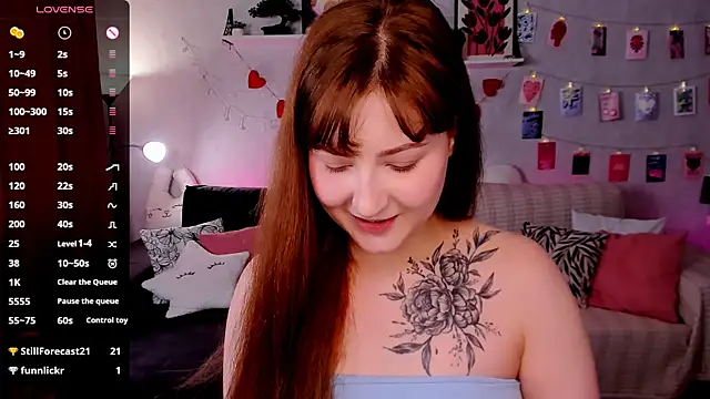 velvet_cherry_'s Live XXX Chat