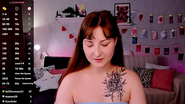 Chat XXX en directo de velvet_cherry_