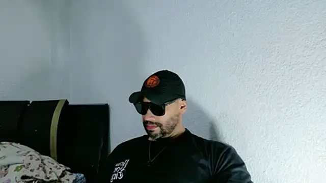 musclehetero – webcam-show