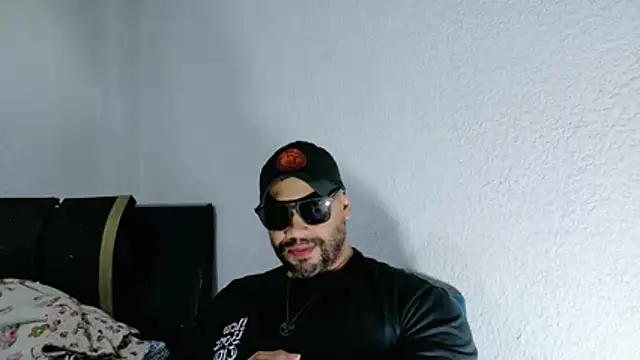 Show de musclehetero na webcam