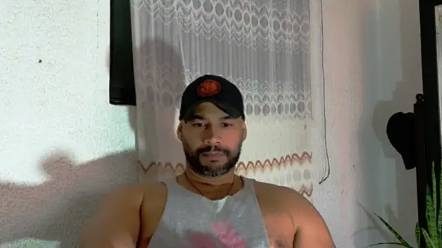 musclehetero Show Webcam