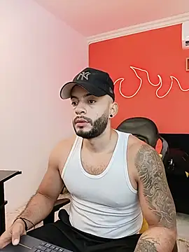 Mike_savage3 Adlı Modelin Web Kamerası Şovu