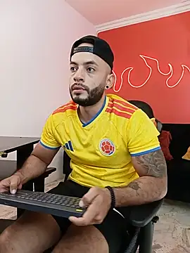 Mike_savage3: διαδικτυακό σόου στην κάμερα