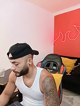 Show de Mike_savage3 na webcam