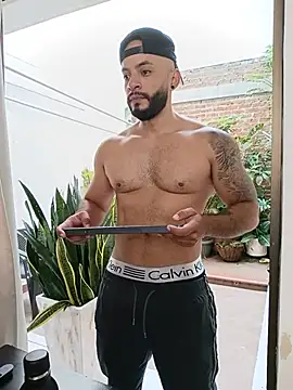 Mike_savage3 webkamerás műsora