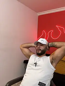 Mike_savage3's Webcam Show