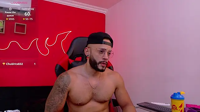 Mike_savage3 Show Webcam