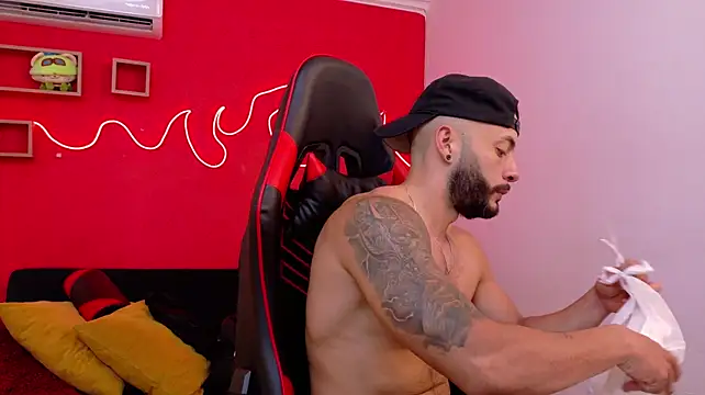 Mike_savage3's Webcam Show