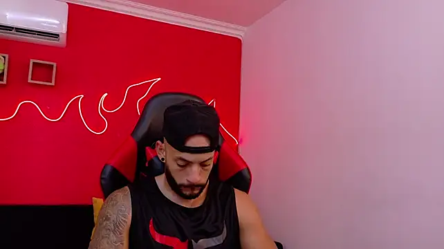 عرض كام Mike_savage3
