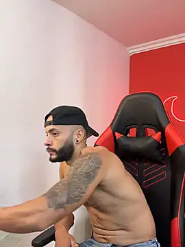 عرض كام Mike_savage3