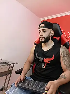 Mike_savage3's Webcam Show