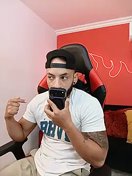 Mike_savage3 Webcam Show
