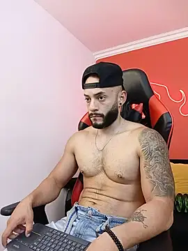 Mike_savage3 Show in webcam