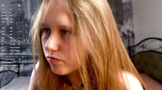 VoidElaris' Live XXX Chat