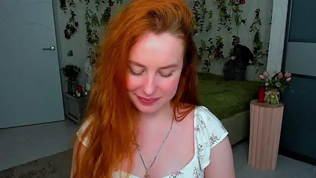 Chatroom XXX en direct de AirySilhouette