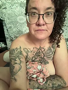 sareberr420's Webcam Show