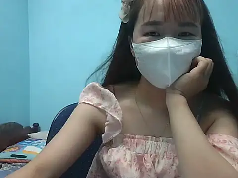 LinhChi09 在線直播表演
