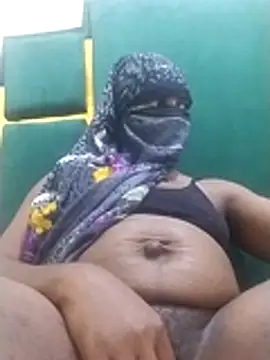 chocolate-puss' Webcam Show