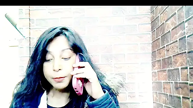 צ'אט XXX בשידור חי של indian_spice_girl