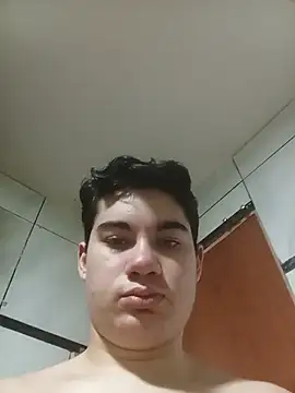 Show de pelado24hbr na webcam