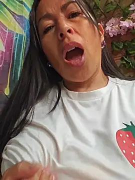 Chat XXX en directo de JustSamantha_