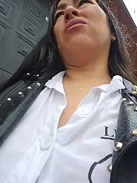 JustSamantha_ 网络视讯表演