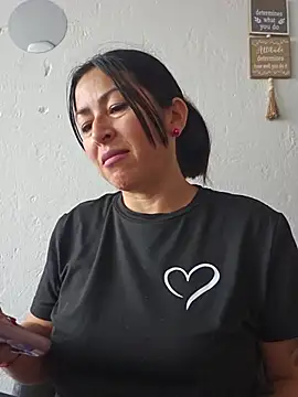 הופעת וובקאם של JustSamantha_