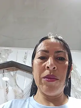 Pokazy przed kamerką – JustSamantha_