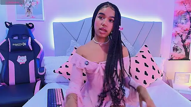Naom_star87's Webcam Show
