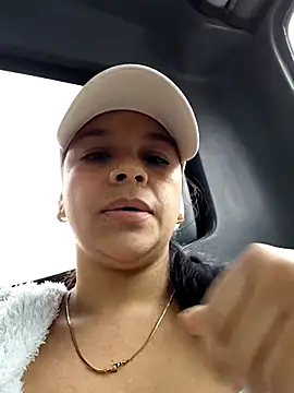 Layla-daring's Live XXX Chat