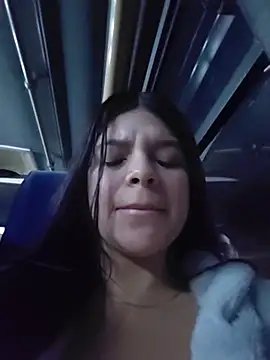 Layla-daring Chat XXX in diretta