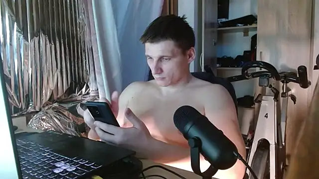 Вебкам-шоу Poliglotjoe1