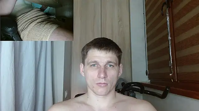 Show modela Poliglotjoe1 na web-kameri