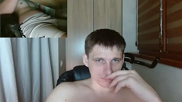Webkamerová show Poliglotjoe1