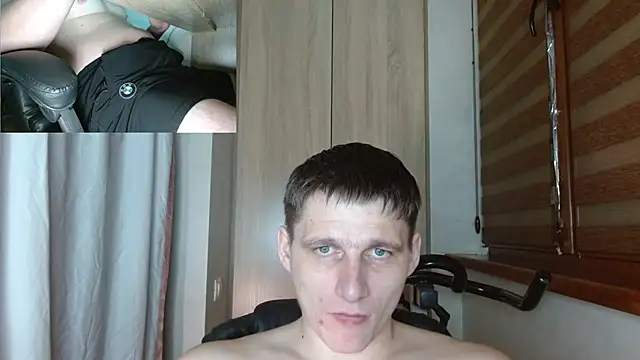 Show modela Poliglotjoe1 na web-kameri