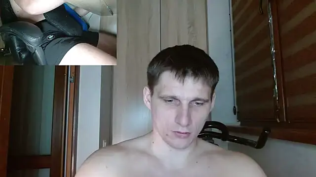 Вебкам-шоу Poliglotjoe1