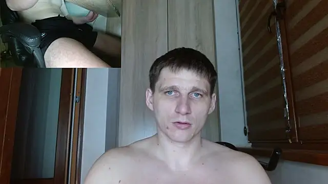 Webkamerová show Poliglotjoe1