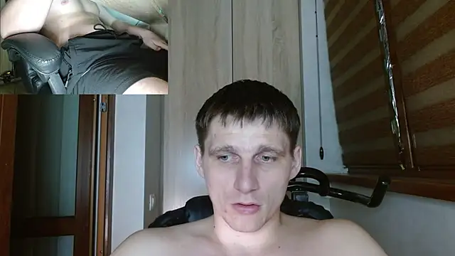 Show modela Poliglotjoe1 na web-kameri