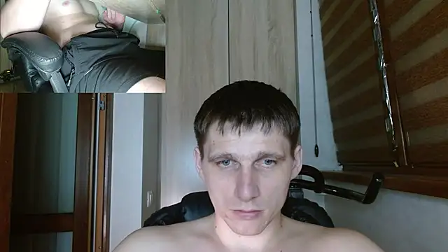 Вебкам-шоу Poliglotjoe1