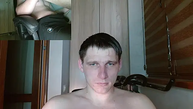 Show modela Poliglotjoe1 na web-kameri