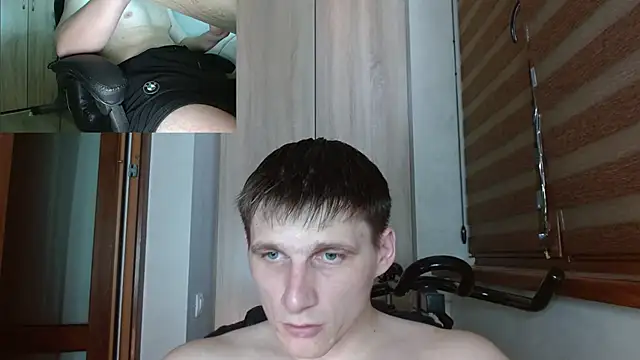 Poliglotjoe1 webcam show