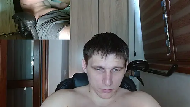 Show modela Poliglotjoe1 na web-kameri