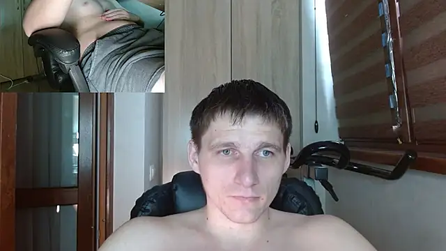 Show modela Poliglotjoe1 na web-kameri