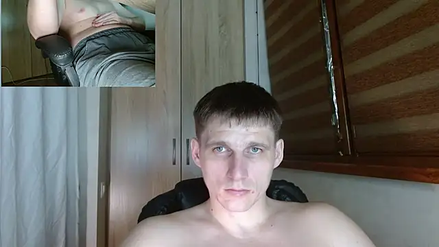 Show modela Poliglotjoe1 na web-kameri