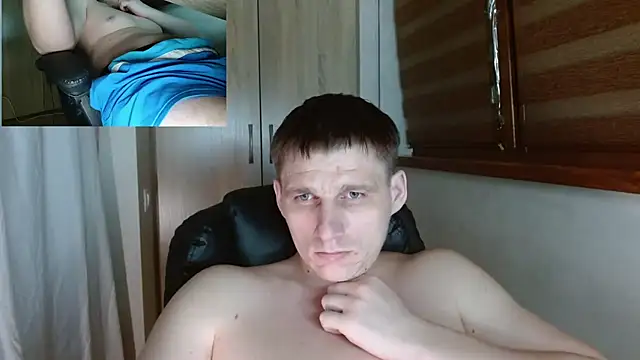 Show modela Poliglotjoe1 na web-kameri