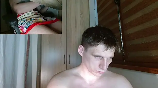Вебкам-шоу Poliglotjoe1